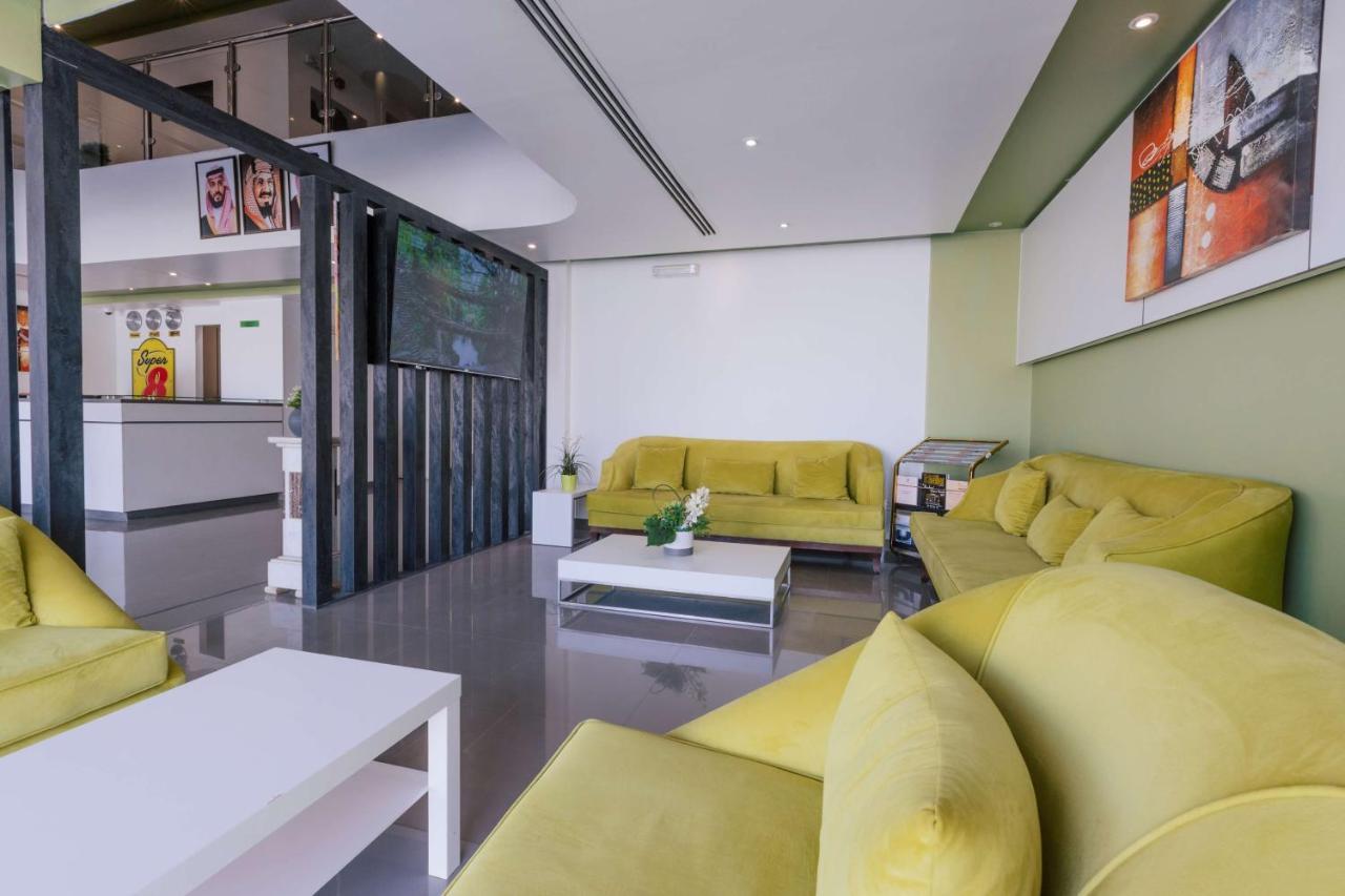 Super 8 Hotel Al Riyadh By Wyndham Exterior foto