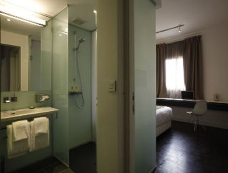 Super 8 Hotel Al Riyadh By Wyndham Exterior foto